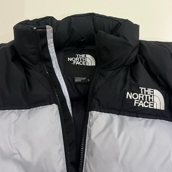 The North Face Nuptse Puffer Jacket Periwinkle - Picture 3 of 3